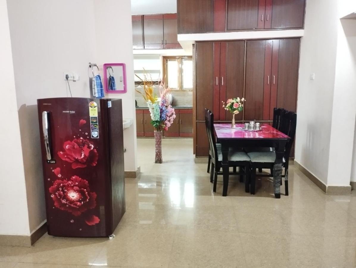 Sls Homestay - Luxury Ac Service Apartments 1Bhk, 2Bhk, 3Bhk - Direct Flyover To Alipiri Tirumala Gate - Walk To Ps4 Pure Veg Restaurants, Supermarkets - Near To National Highway & Padmavathi Amma Temple - Modular Kitchen, Living Room -Free Superfast Tirupati Exterior foto